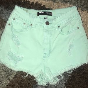 Teal BDG High Rise 26